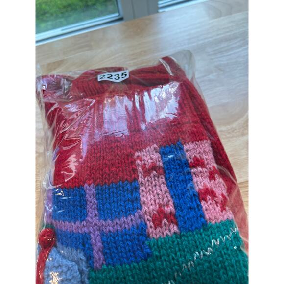 Vintage Wool Ugly Christmas Sweater Hand Knit Tree and Gifts Red Green Medium JL - Picture 11 of 11